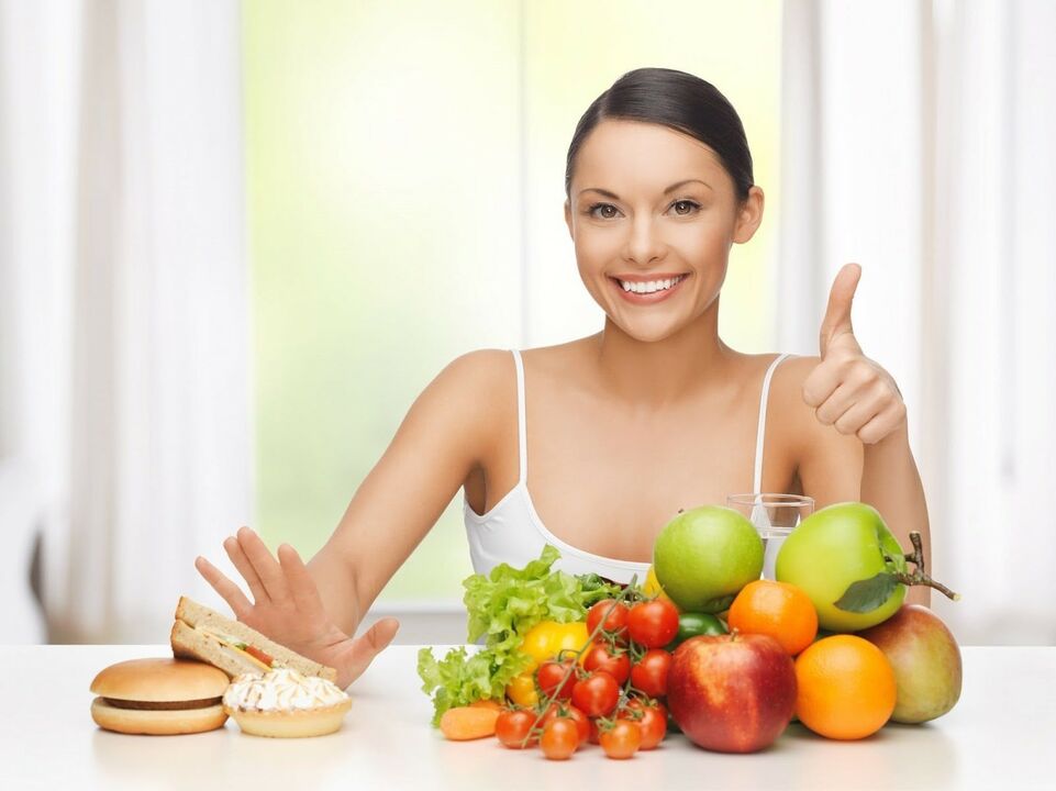 سبزیجات و میوه ها نسبت به محصولات شیرینی با تغذیه مناسب ترجیح داده می شوند